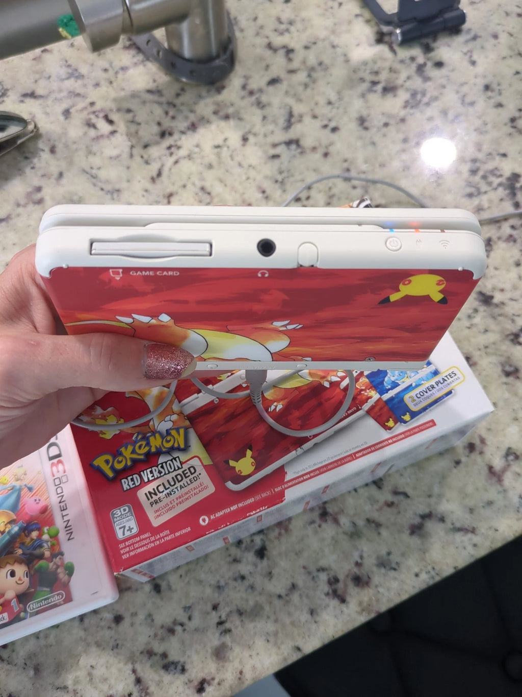 Nintendo 3DS Pokemon 20th Anniversary Charizard Edition