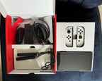 Nintendo switch oled white 1V69