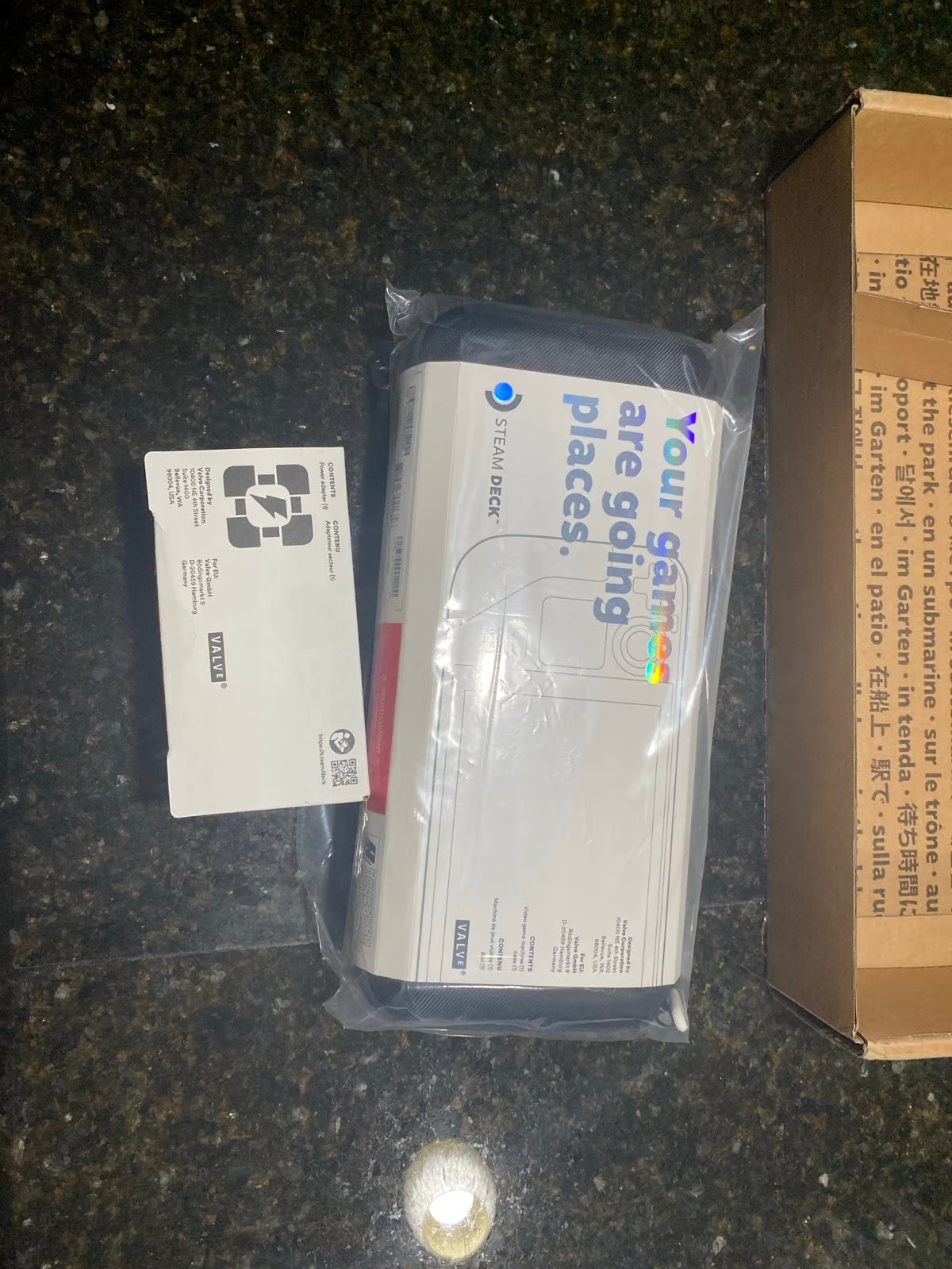 Brand New Un-opened Steam Deck Non-OLED 512 GB 3T85