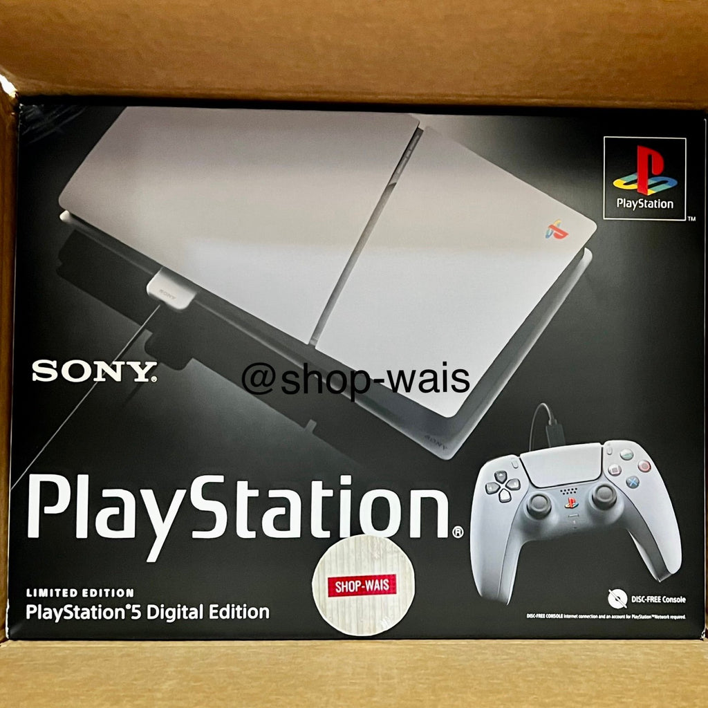 Sony PlayStation庐 5 - 30th Anniversary Limited Edition Holiday Bundle 6T97