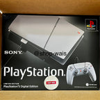 Sony PlayStation庐 5 - 30th Anniversary Limited Edition Holiday Bundle 6T97