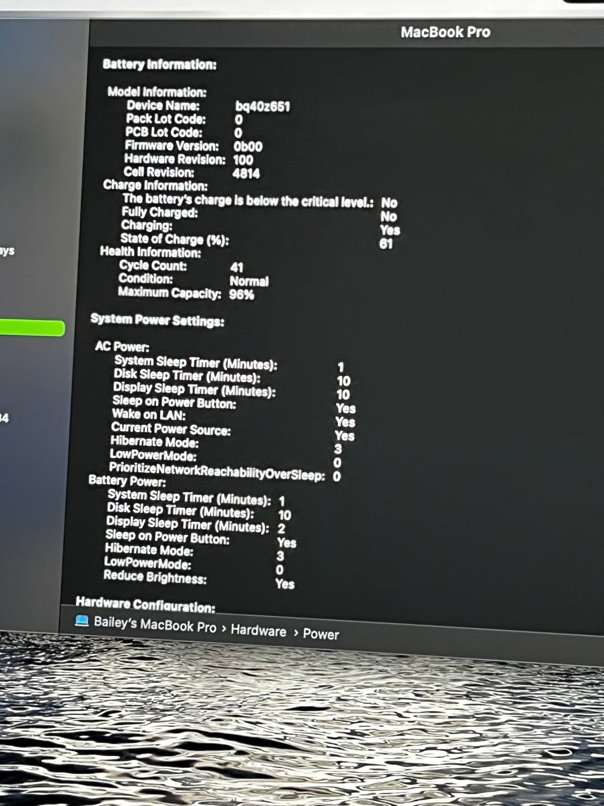 macbook pro m1 14 inch 9W13