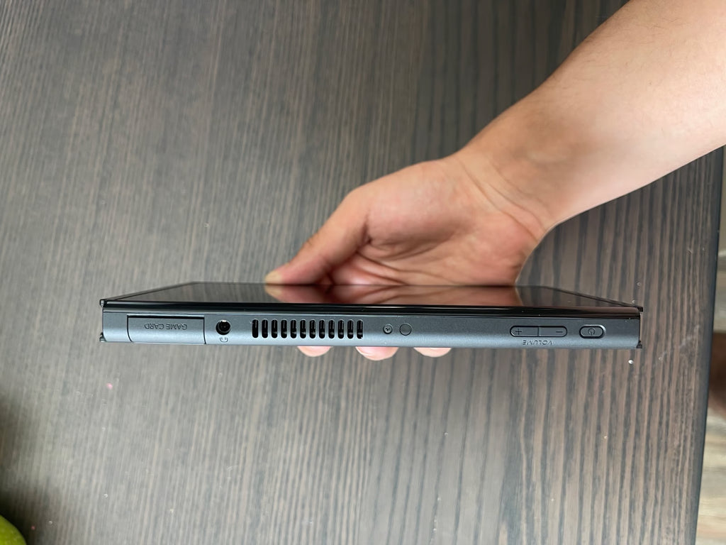 Nintendo switch oled 9Q79