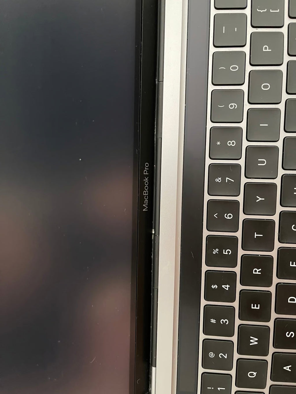 macbook pro m1 13.3 1K65