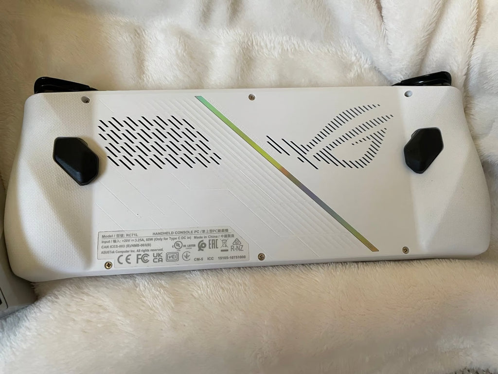 ASUS rog ally z1 extreme 1U31