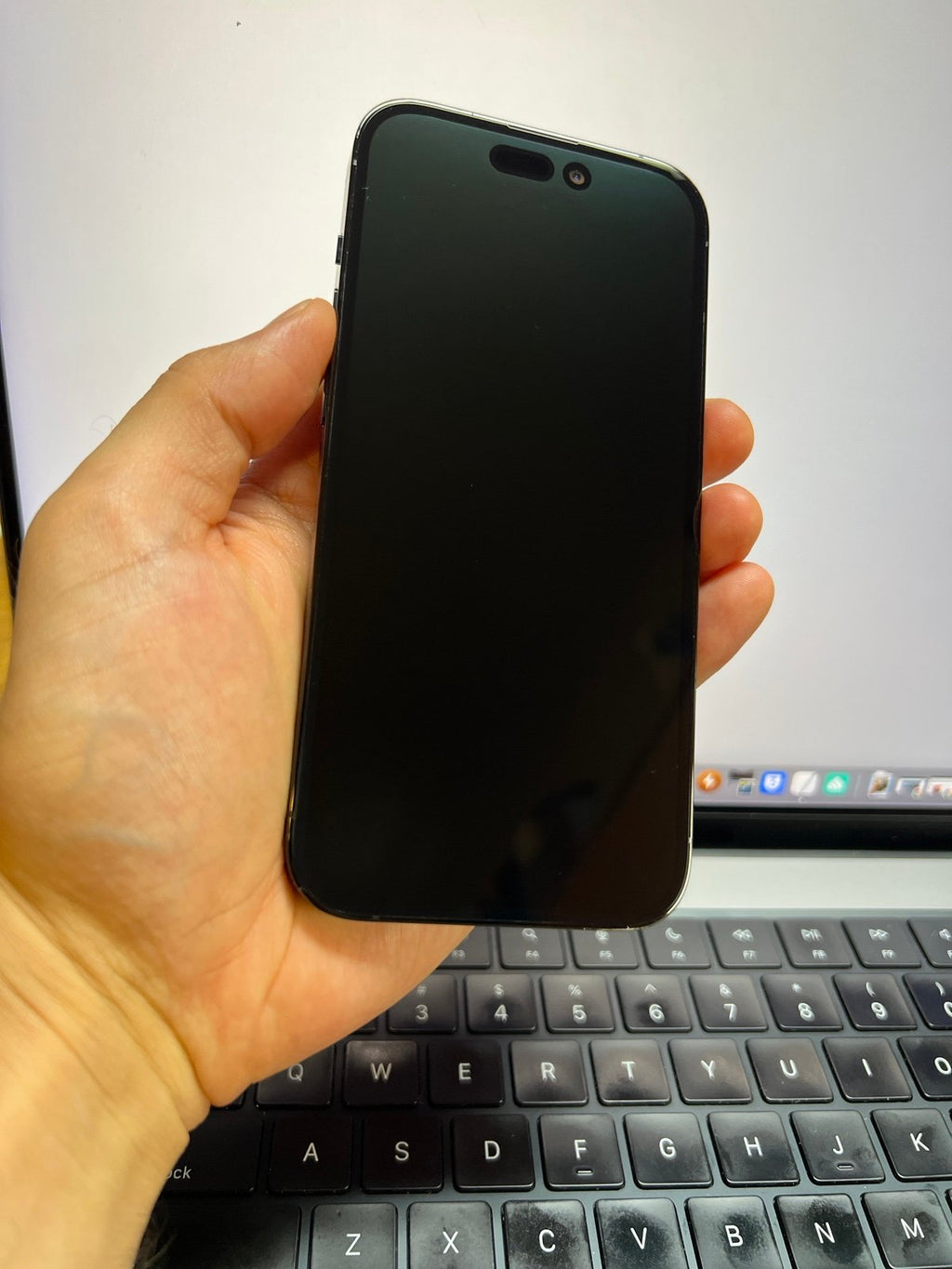 Apple iPhone 14 Pro 256GB Factory Unlocked (90% Batt) Black #20015 2C96