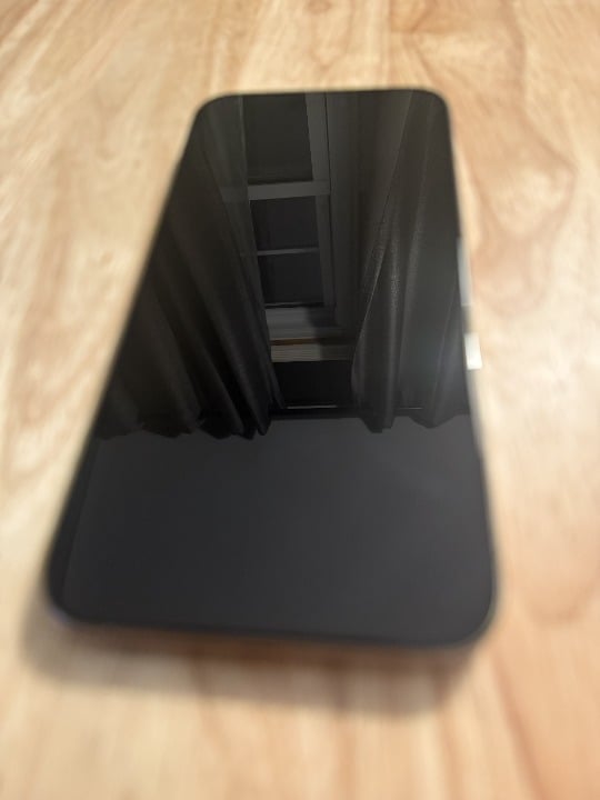 iPhone 15 Pro Max Natural Titanium 256GB Unlocked 5S77