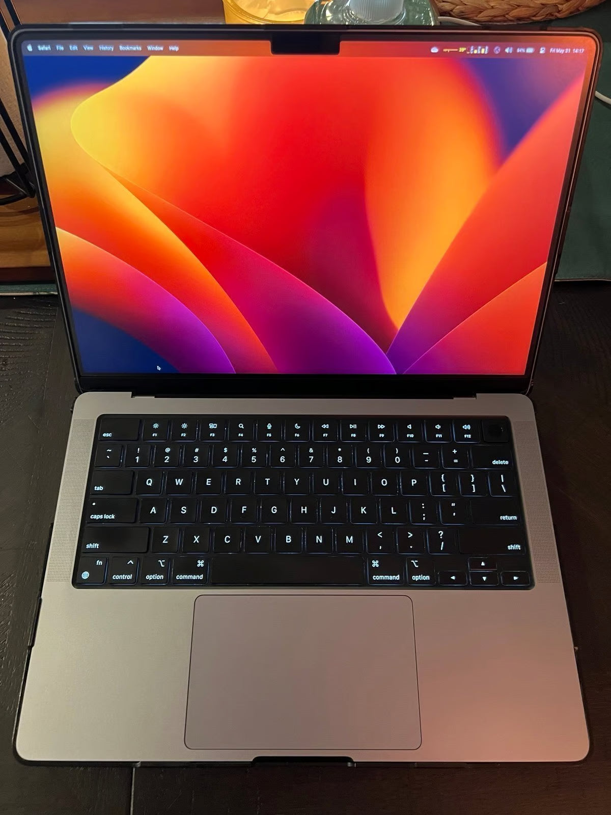 Macbook Pro 14 Inch M1 Pro 10-Core 8R18