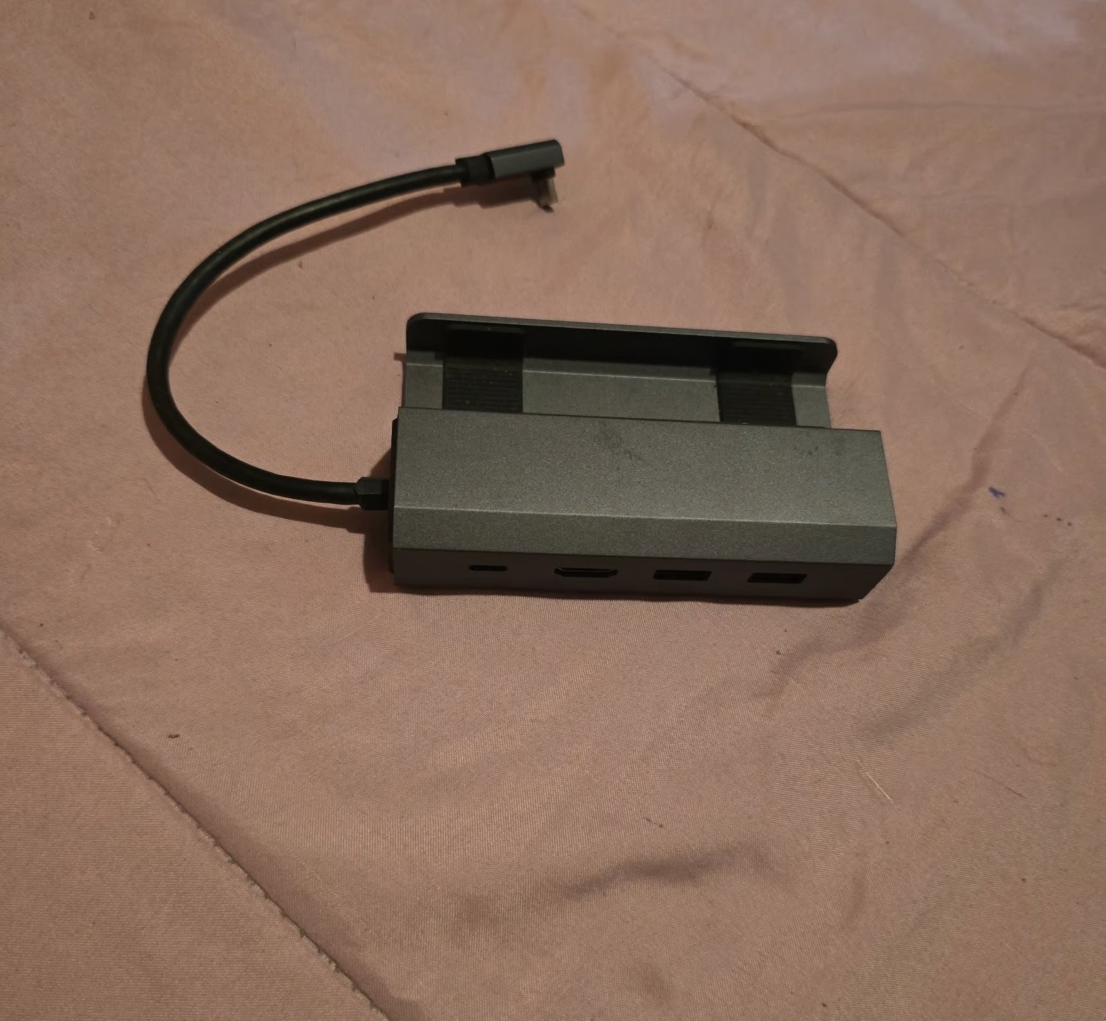 Steam Deck 64gb with 512 micro as card and case 9R21