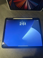 iPad Pro 12.9 inch 256GB (5th Generation) Wi-Fi + Cellular *Unlocked includes Sp 9K88