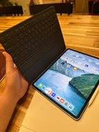 iPad Pro Gen 3 - pencil and type case - 64 gb 3S65