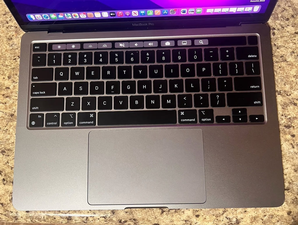 Apple MacBook Pro 9N93