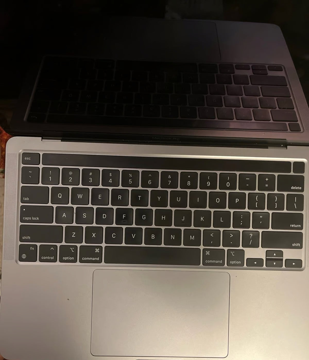 Apple macbook pro 2020 m1 7N58
