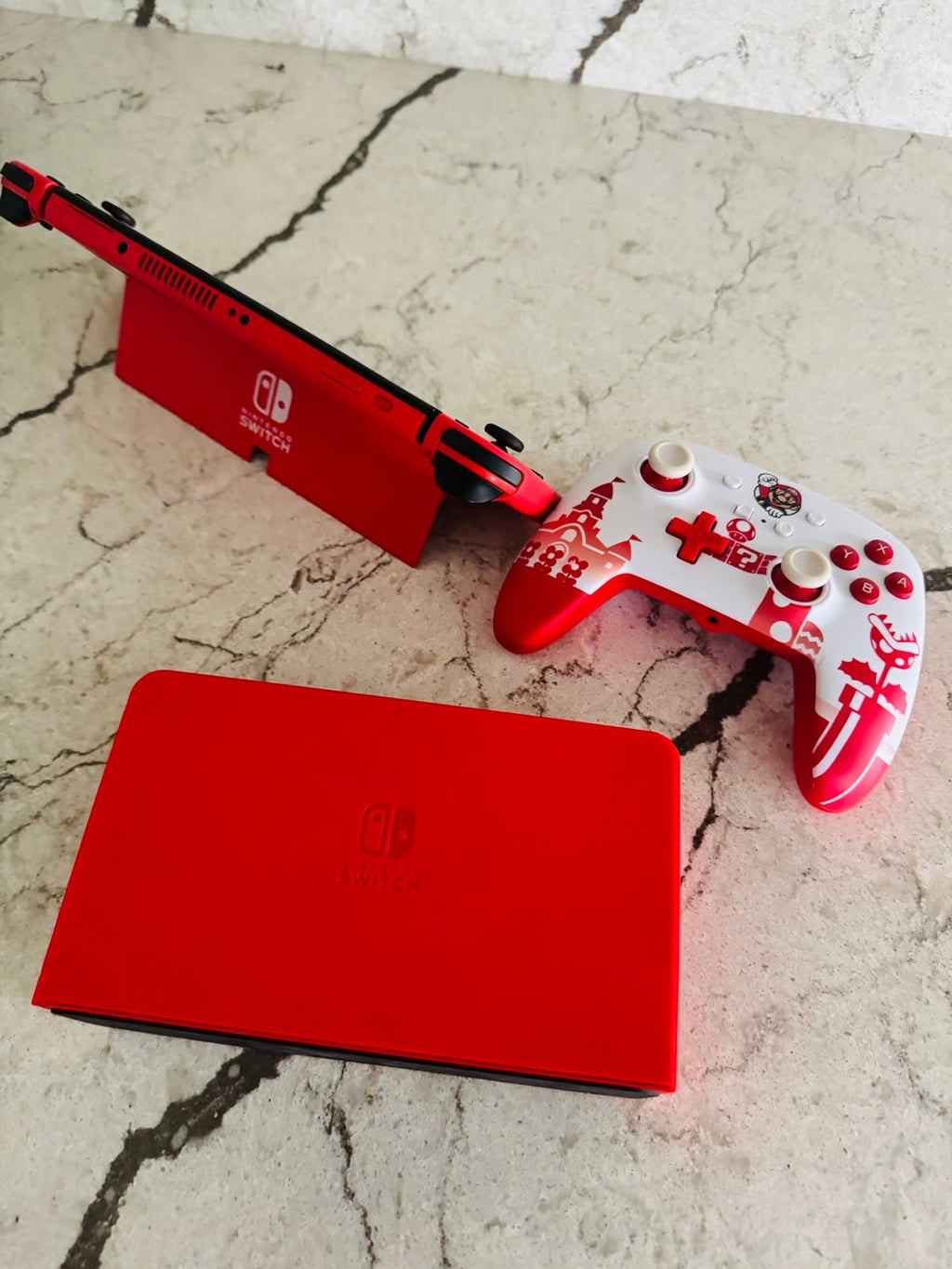 Nintendo Switch OLED Model Mario Red Edition 9M16