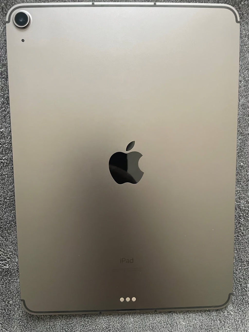 Apple iPad Air 4th Generation 64 GB 9S19