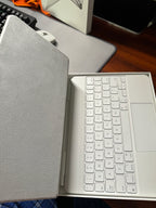 iPad Pro 11-inch 3rd generation Silver LTE 1L22