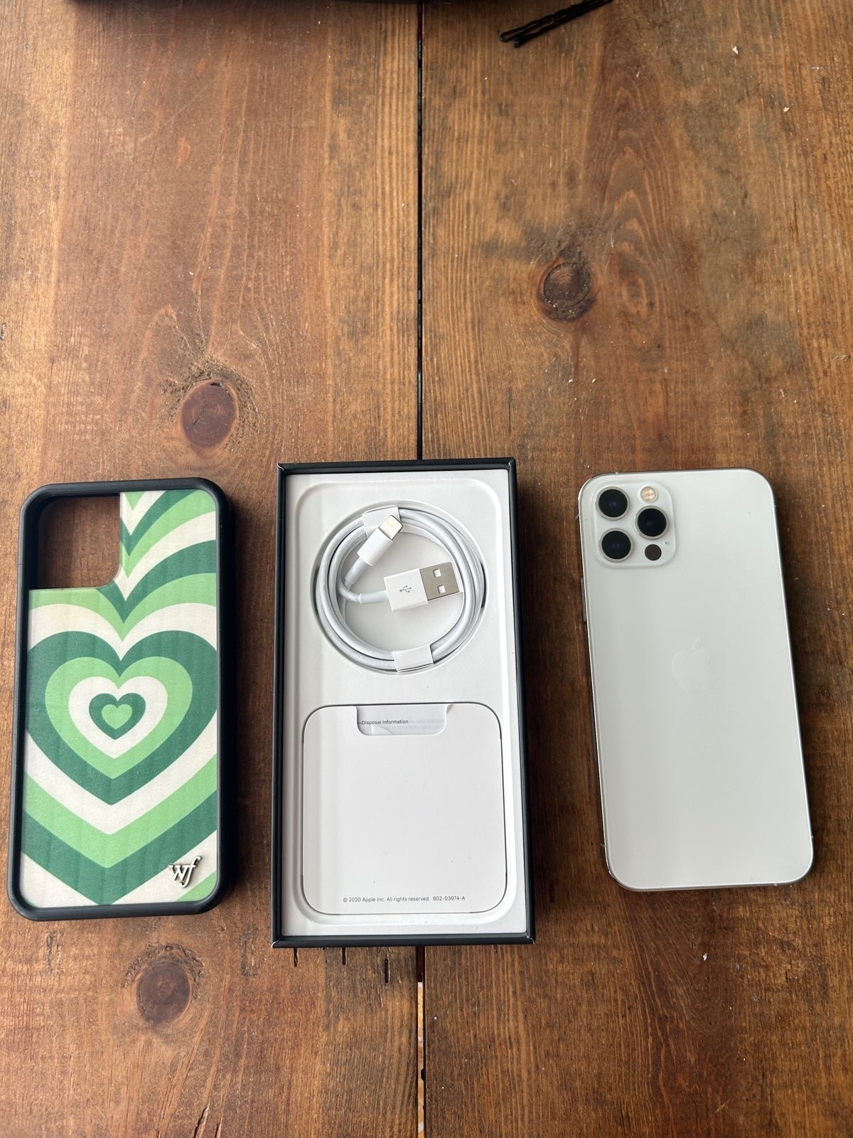 Apple iPhone 12 Pro 128 GB in Silver for Unlocked 3Z16