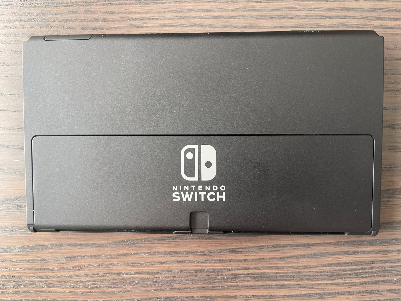 Nintendo switch oled 9Q79