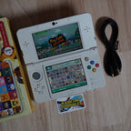 RARE New Nintendo 3DS W/ Animal Crossing No. 68 Plates W/ 32GB, Charger & Games