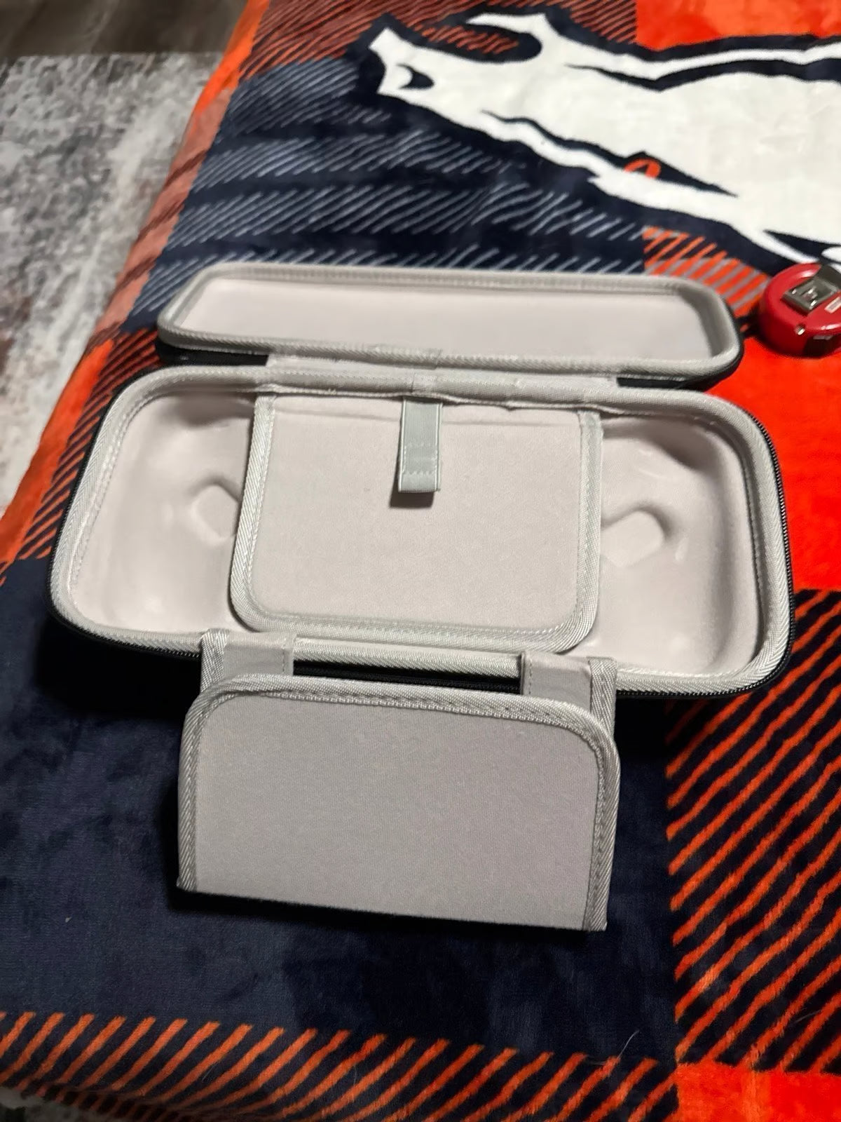 Asus Rog Ally X with 24 GB with 1 TB SSD 3S15