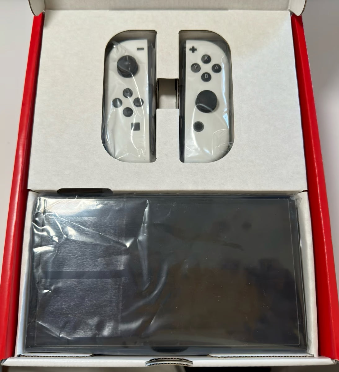 Switch OLED with Pro Controller 3J93