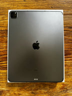 IPad Pro 12.9 inch (5th Generation) WiFi + Cellular 256gb space gray A2379 8E27