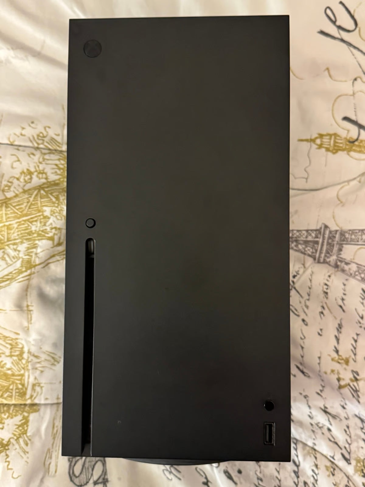 Xbox Series X 1TB SSD Like New 9C69