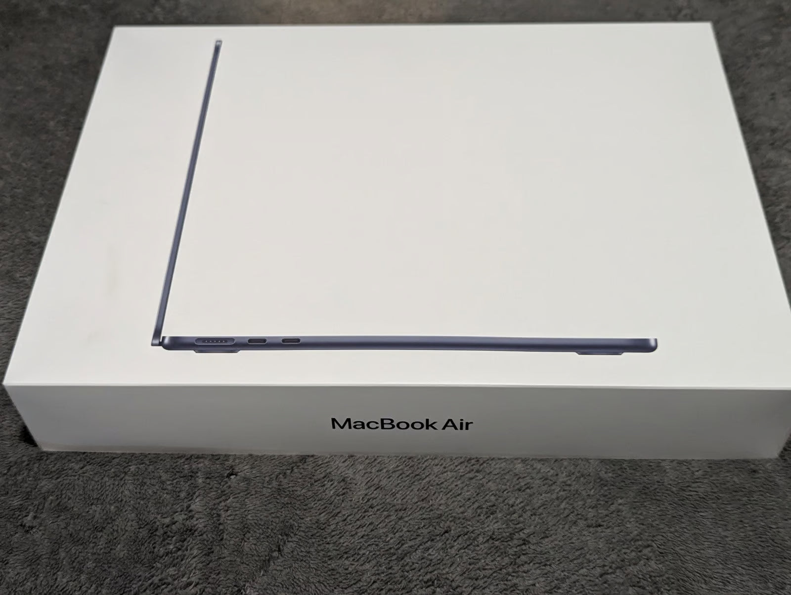 13- inch MacBook Air with Apple M3 chip 5K56