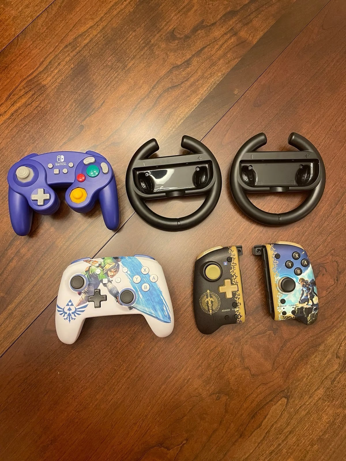 Nintendo Switch OLED Mario Red Edition Bundle 9N97