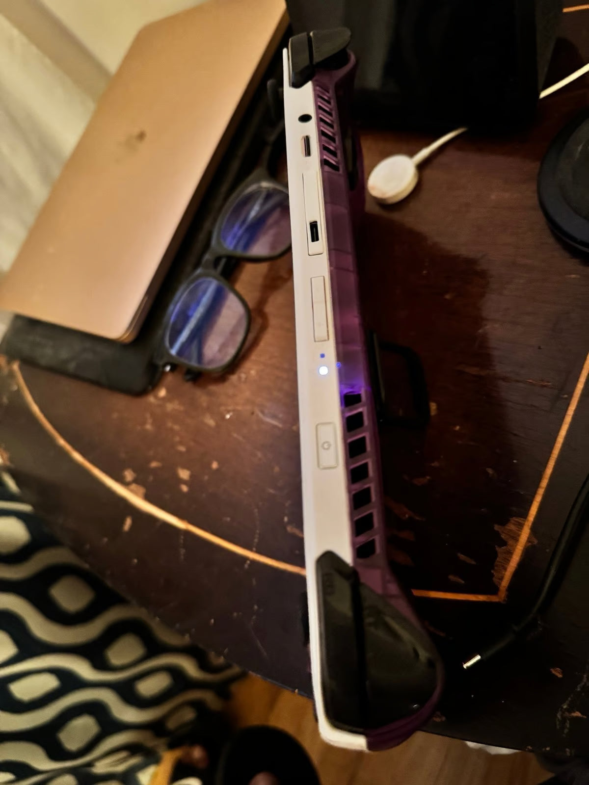 ASUS rog ally z1 extreme 2L16