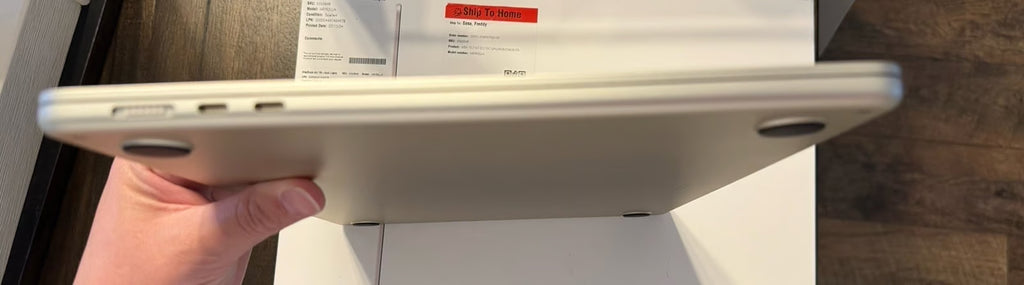 Apple Macbook Air 15 inch M3 256GB 8GB Memory Starlight 2A35