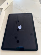 iPad Air 5th Generation WiFi 256GB with 2nd generation Apple Pencil 1D62