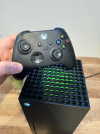 LIKE NEW XBOX SERIES X 7Y89