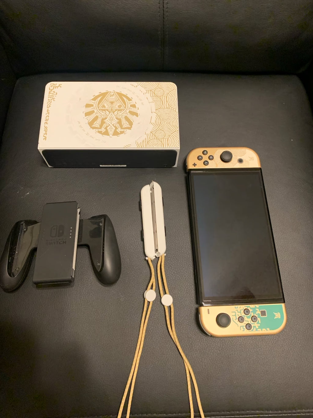 zelda tears of the kingdom Nintendo switch oled 2B65