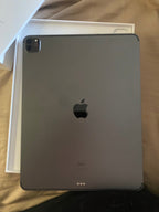 iPad Pro 12.9 4th Gen 256GB 3U92