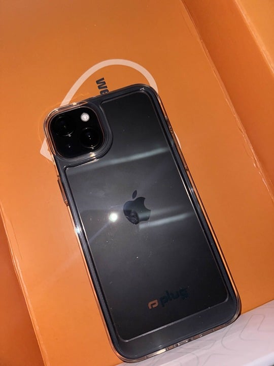 iPhone 15 plus black unlocked 128gb 7Z38