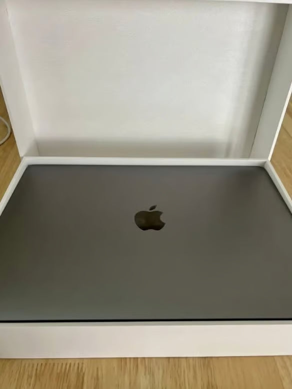 MacBook Air M1 2020 2T77
