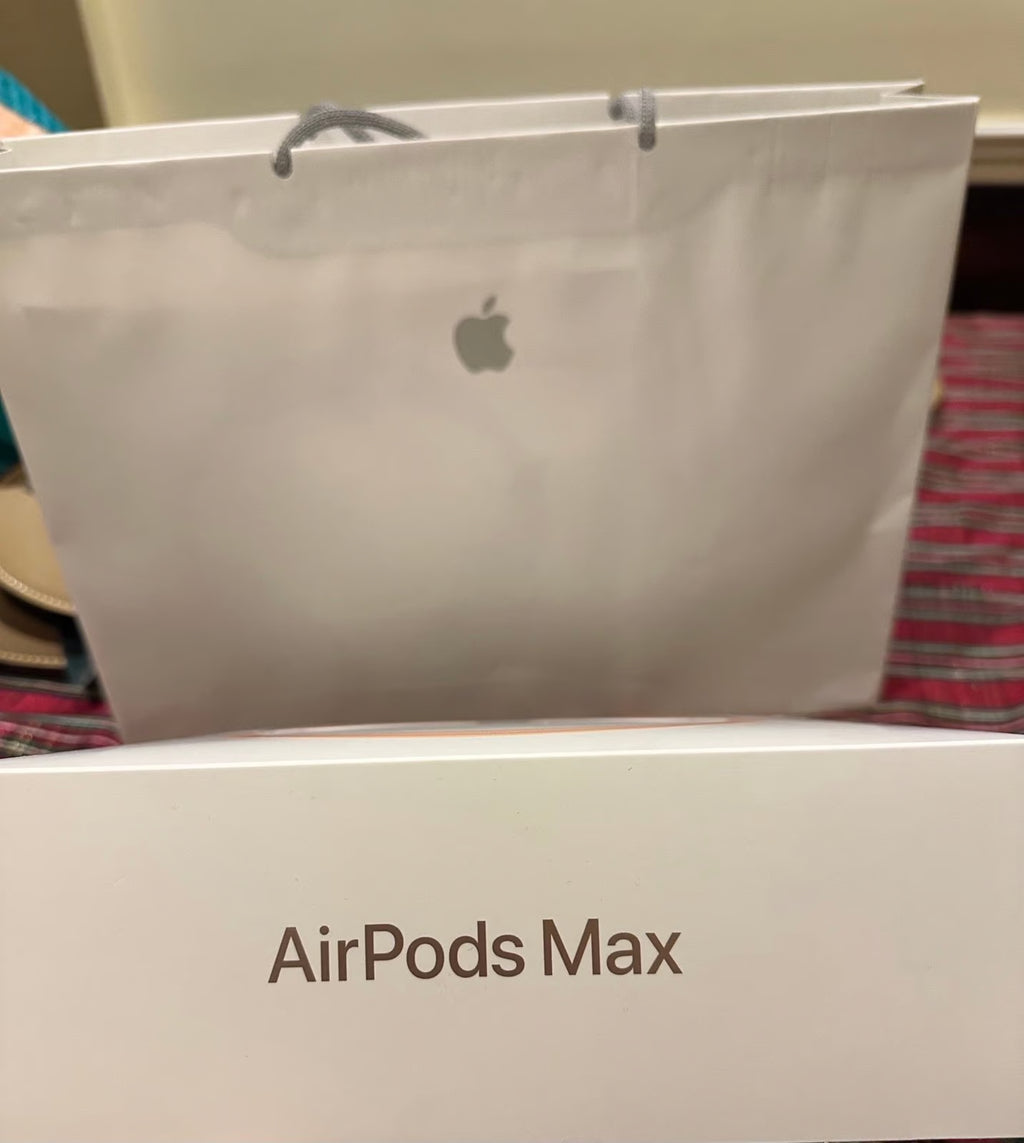 AirPod Max 2nd Gen. Orange 2U99