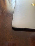 MacBook Pro 2017 15 inch space grey 5C87