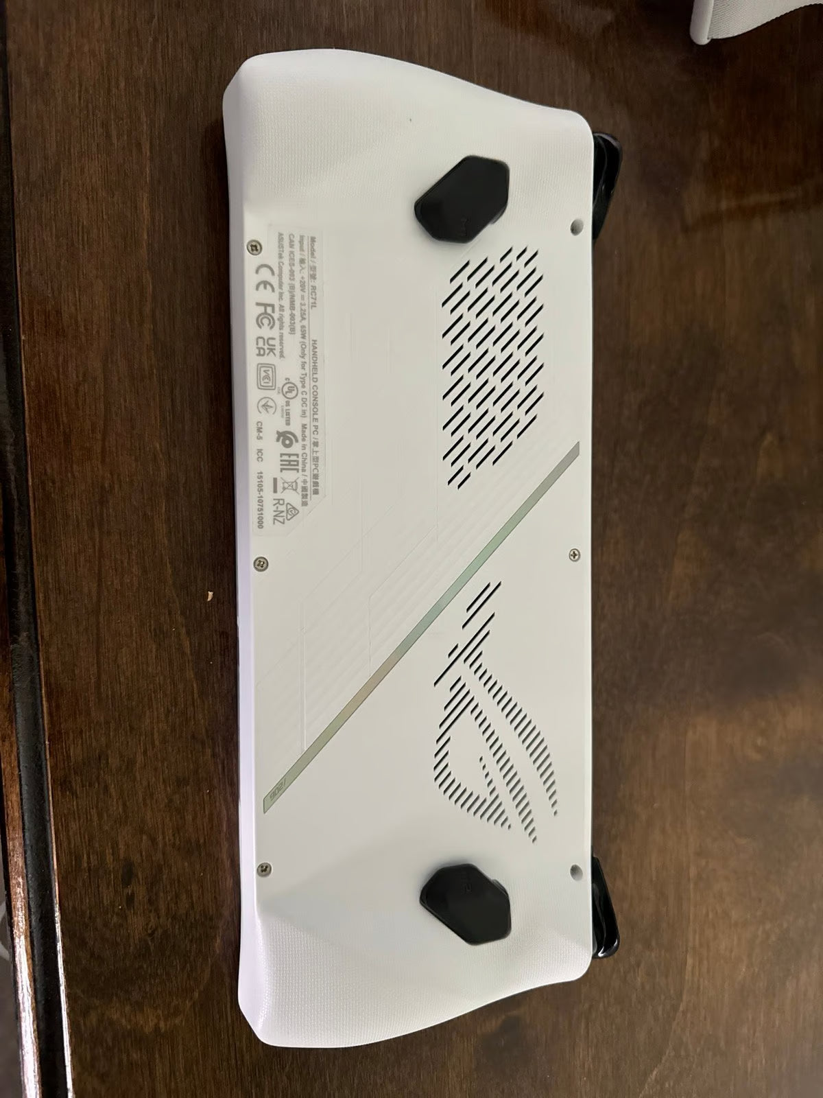 ASUS rog ally z1 extreme 1TB + extras 5A16