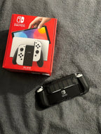 NEW Nintendo Switch OLED White 7Q67