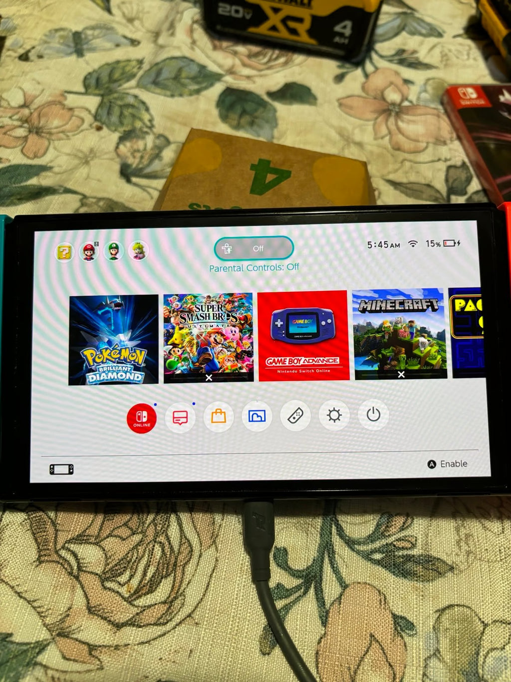 Nintendo switch Oled with pokemon game 6G17