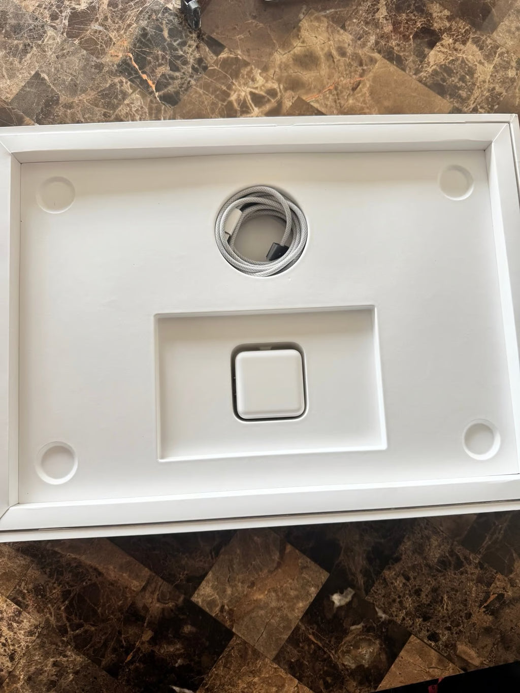 15 inch M3 MacBook Air 7L58