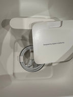 Apple AirPod Max Sky Blue and Case Bundle 2W67