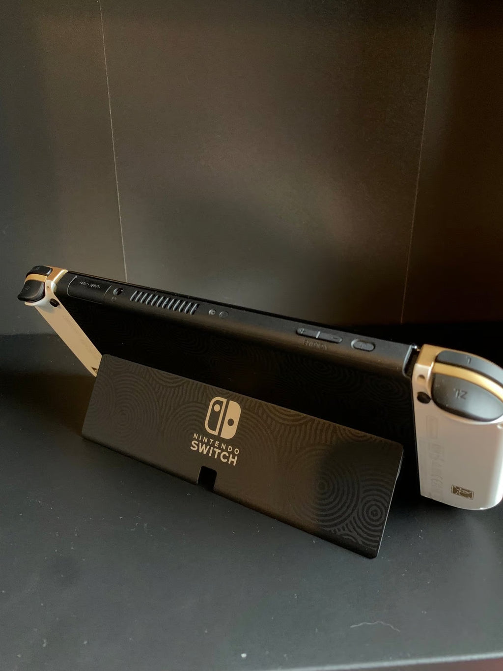 The Legend of Zelda Tears of the Kingdom Nintendo Switch OLED *MEGA BUNDLE* 3F68