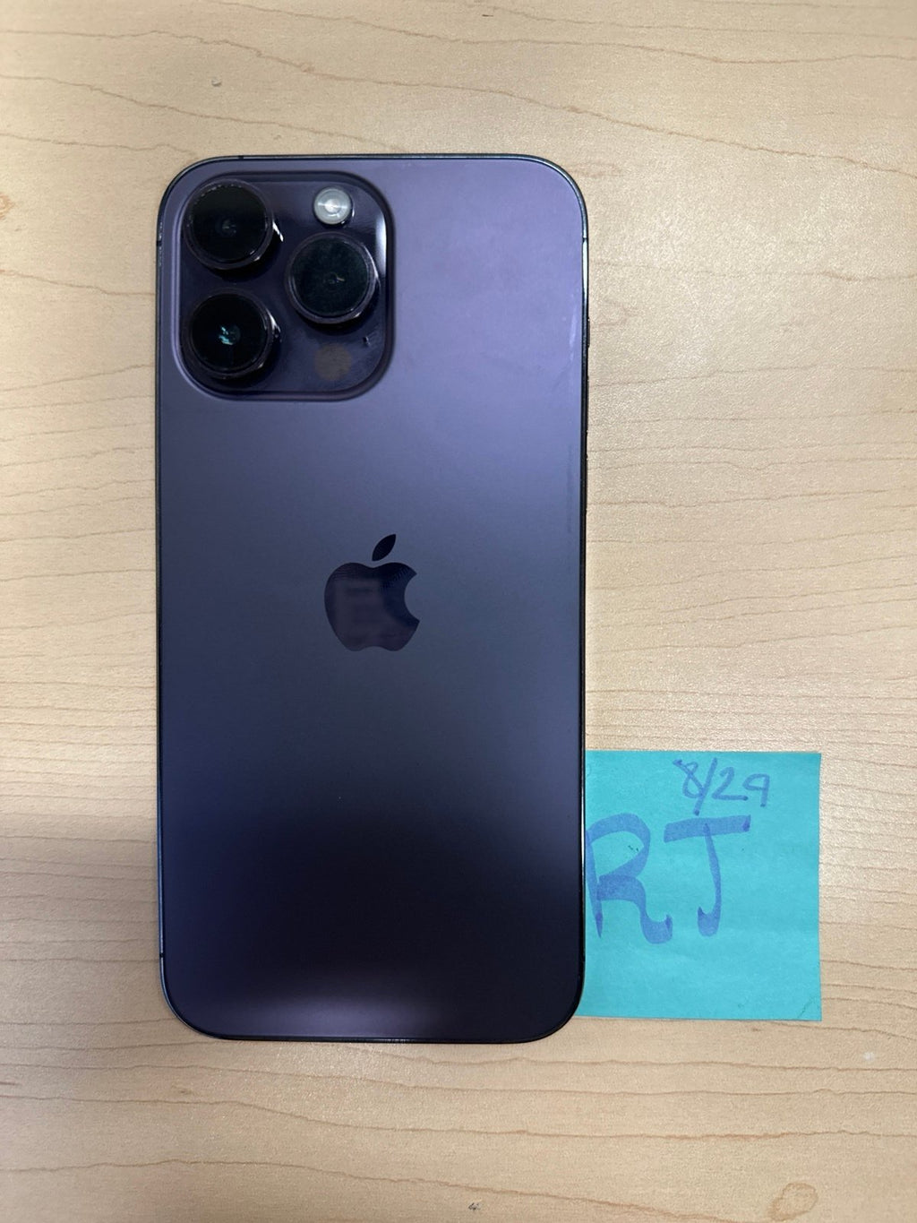 Unlocked Apple iPhone 14 Pro Max 128 GB in Deep Purple 9V79