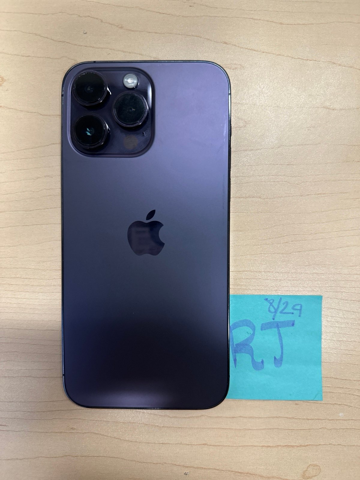 Unlocked Apple iPhone 14 Pro Max 128 GB in Deep Purple 9V79