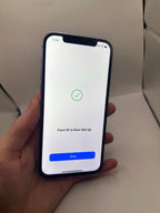 iPhone 12 64 GB in Purple for Unlocked 7J63