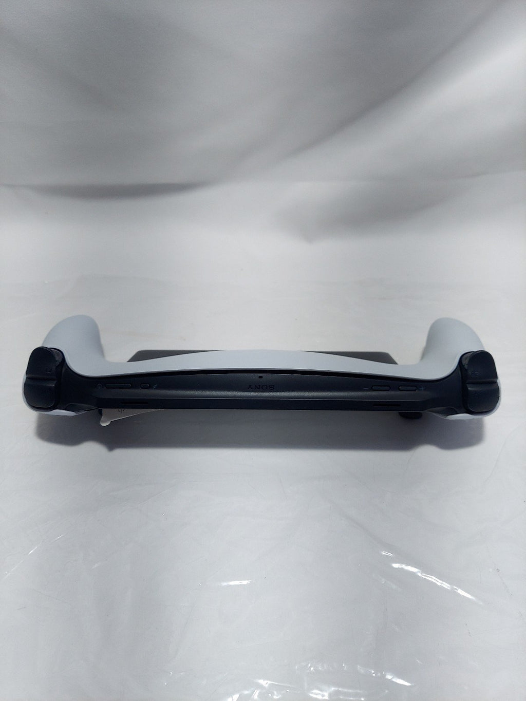 PlayStation Portal Remote Player - PlayStation 5 with case! 1E91