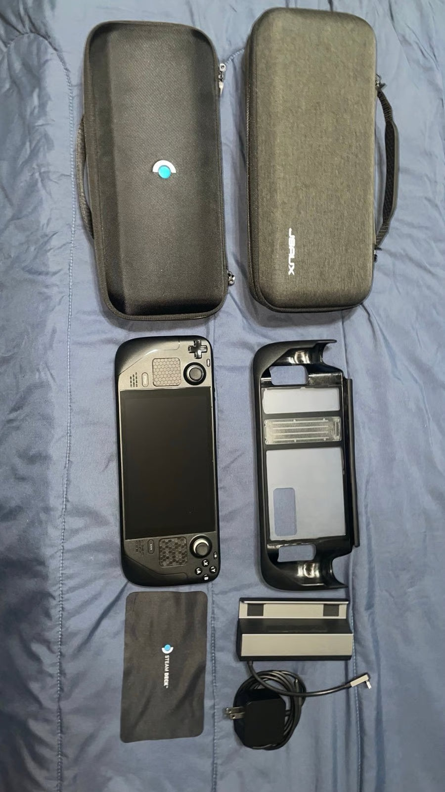 Perfect Condition Valve Steam Deck 512GB Bundle With Dock Adult Owned 5L25